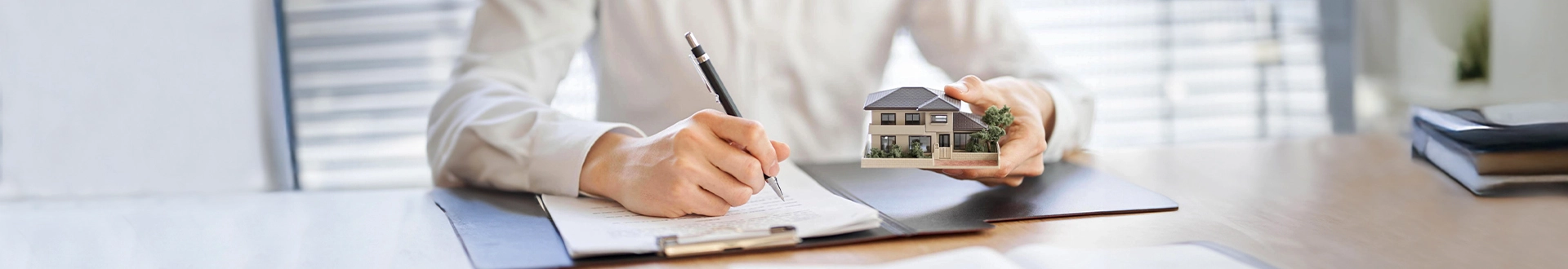 Arkade Realty